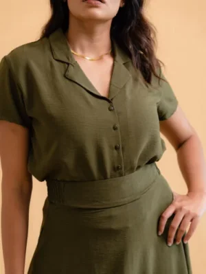 ISA06021-378x503